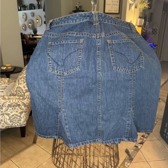 Tommy Hilfiger Denim Jean Skirt Womens Size 16 Medium Wash A-Line - Picture 5 of 5